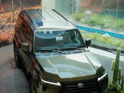 Lexus GX 550 2026 đi gia đình