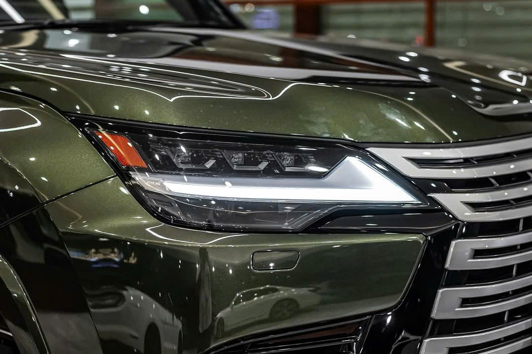 Lexus LX 600 Urban và hệ thống AHC AVS