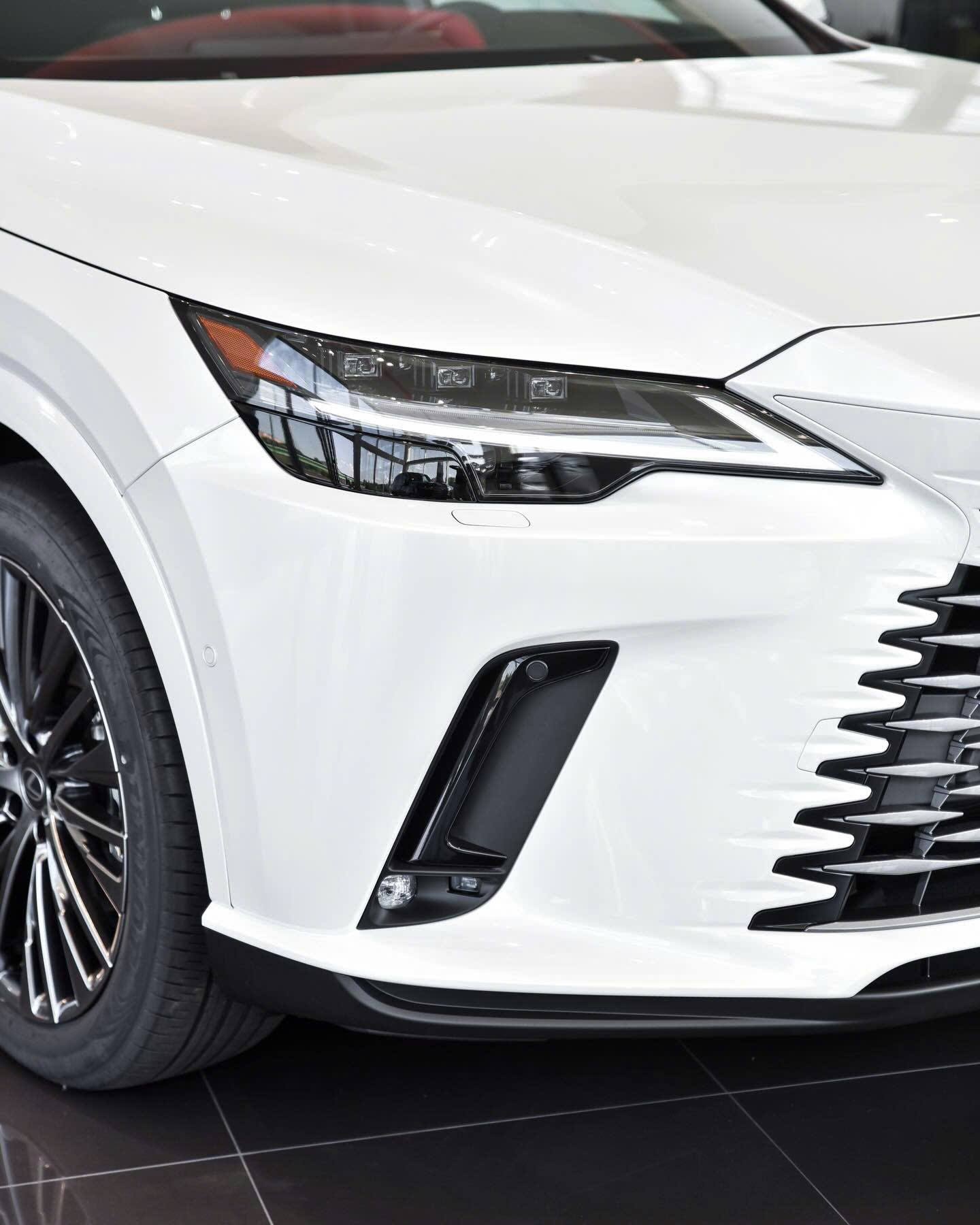 Đèn trước Lexus RX 350h Premium