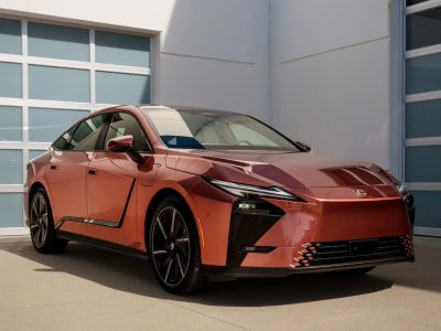 Lexus ES 500e 2026 sạc bao lâu - ảnh thực tế 2