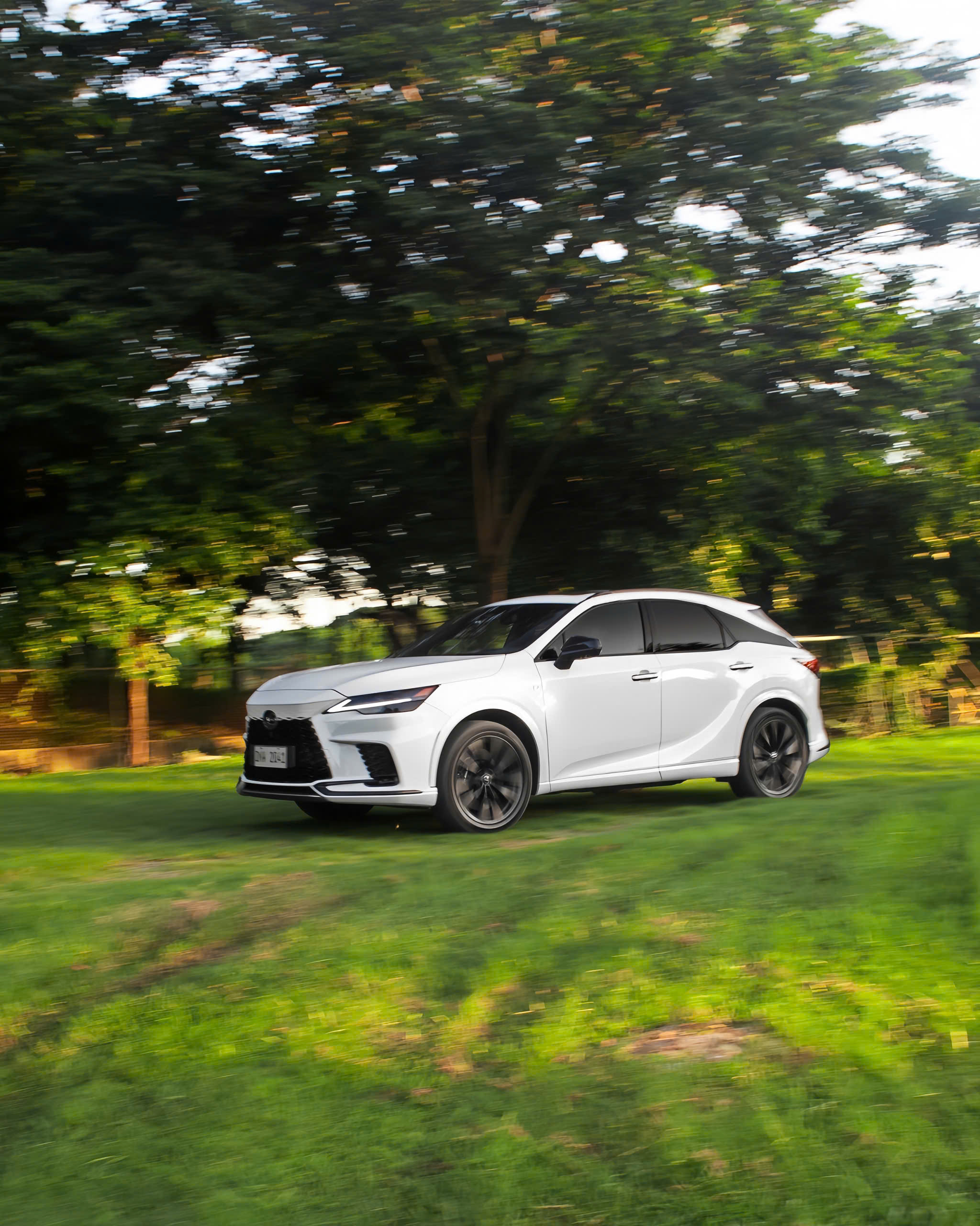 Lexus RX 500h vận hành thực tế với hệ thống DRS